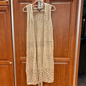 NWOT Beige Knit Sleeveless Cardigan